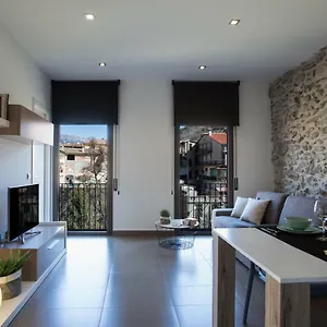 https://raval-de-ripoll-17500.catalonia-hotels.com